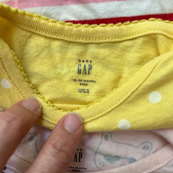 Huge bundle of 18-24 month clothes, barely worn - Picture 6 of 10